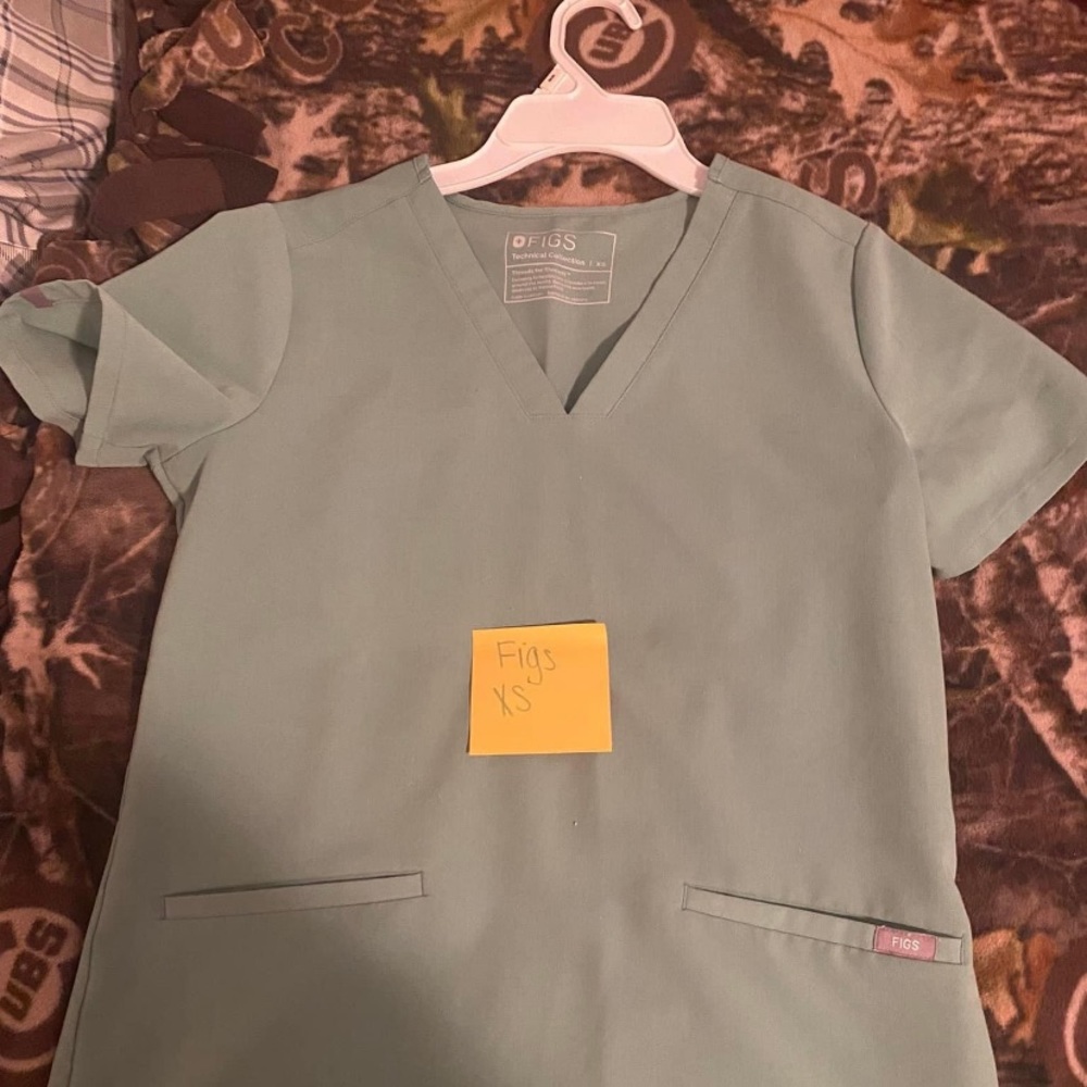 Figs green scrub top!